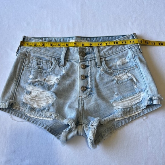 Abercrombie and Fitch Distressed Flipped Raw Hem Jean Shorts sz 25 - Picture 4 of 7